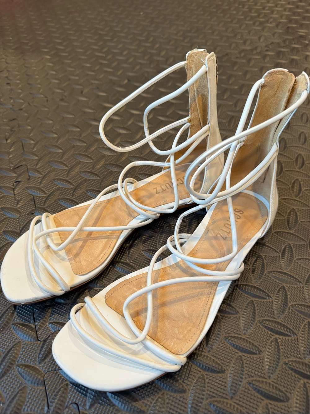 SCHUTZ leather gladiator sandals sz 6.5